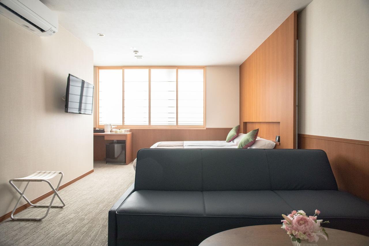 Number 6 Nijo Apartment Kyoto Luaran gambar